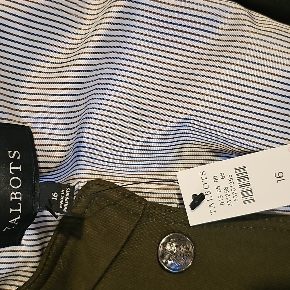 New TALBOTS JACKET...size 16.....army green. - Picture 8 of 9